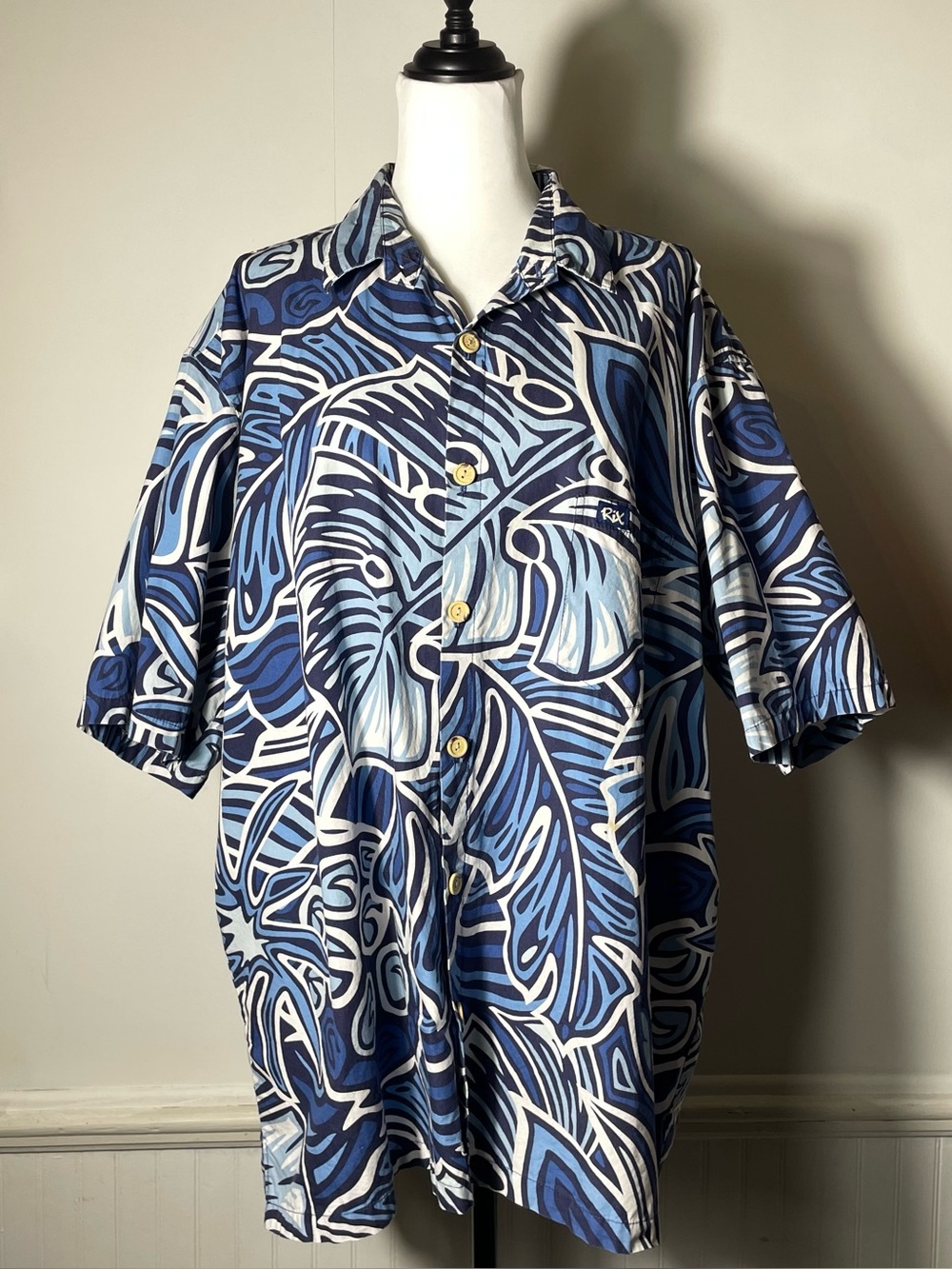 Rix Men’s Blue White Ulu Breadfruit Palm Print Button Up Collared Aloha Hawaiian